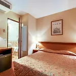 Hotel Pavillon Louvre Rivoli