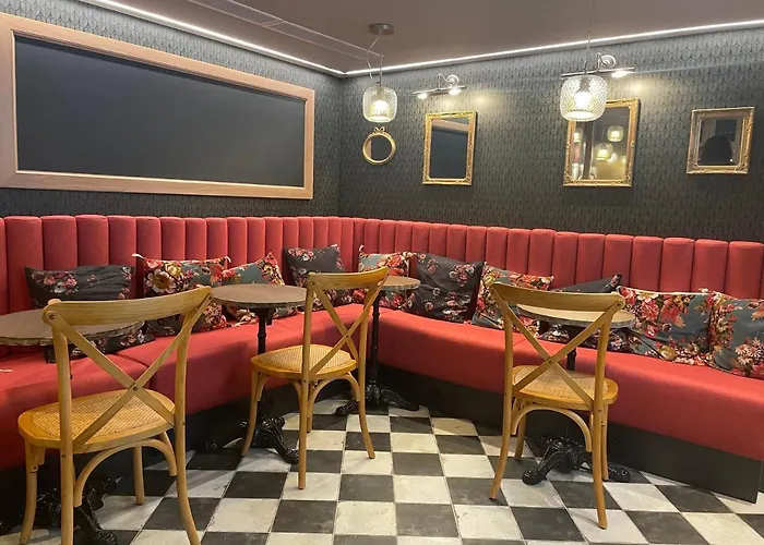 Szálloda La Dependance 3*