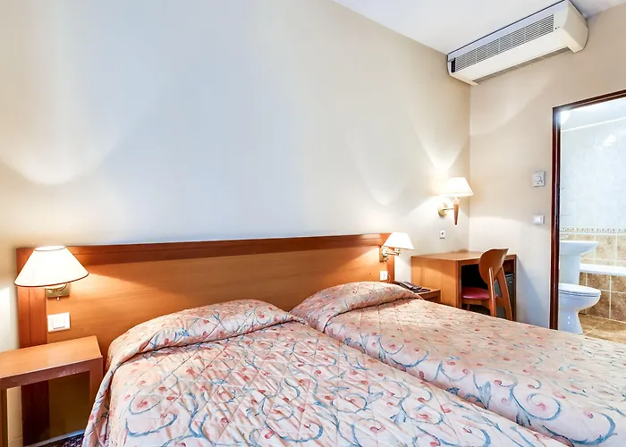 La Dependance 3* Párizs