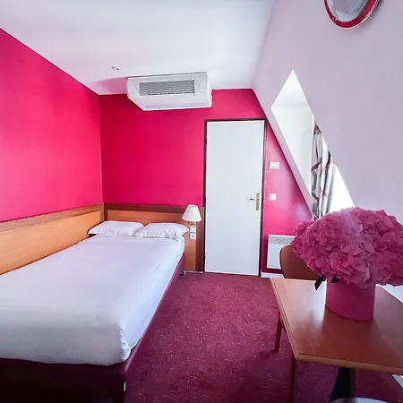 La Dependance 3* Париж