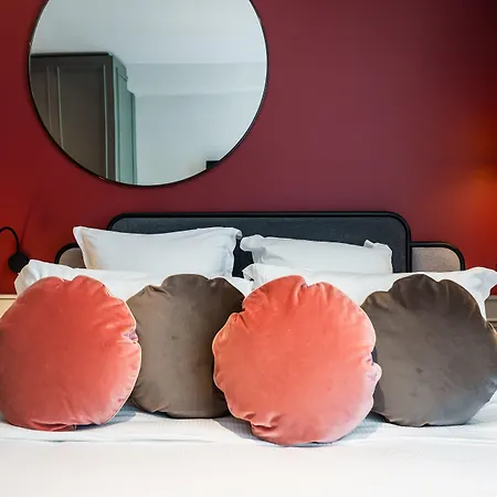 La Dependance Париж