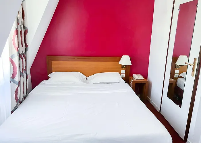 Hotel La Dependance 3*